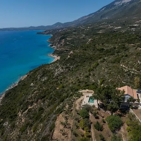 Skali Retreat Vila *