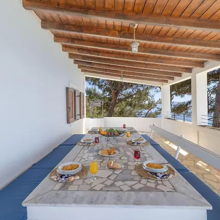 Skali Retreat *
