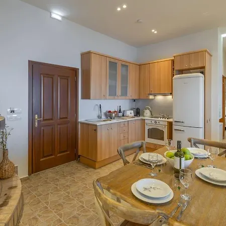 Skali Retreat Villa *