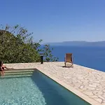 Villa Skali Retreat