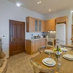 Skali Retreat Villa *